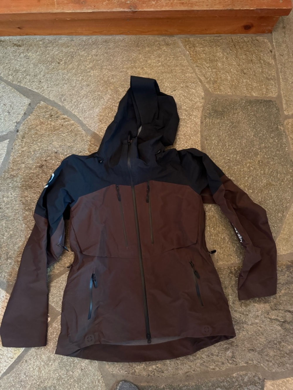 Backcountry women’s ski jacket size medium